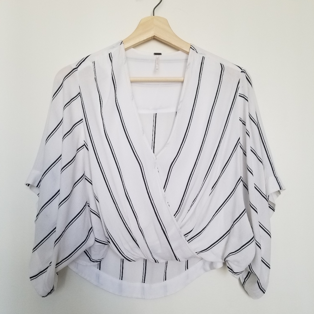 Free People white black stripe rayon batwing Sz XS